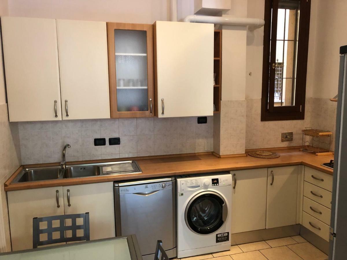 Pizzardi39 - The Place Apartments Болоня Екстериор снимка